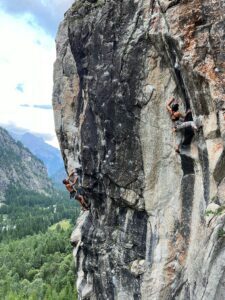 escalade-couenne-ailefroide